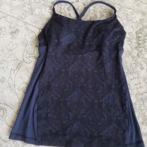 Lululemon tank top